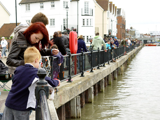 Wivenhoe Crabbing Competition
