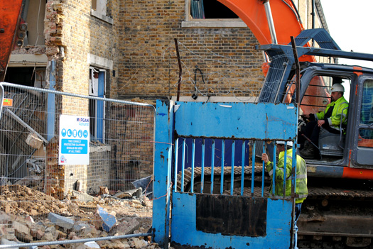 Clap'ham Manor Street