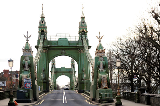 Hammersmith Bridge, 28/03/10 
