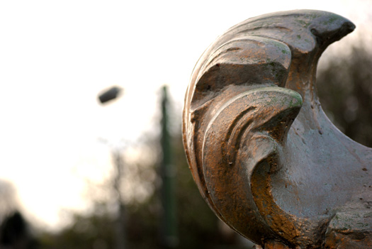 Hammersmith Bridge, 28/03/10 