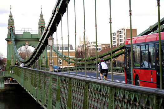 Hammersmith Bridge, 28/03/10 